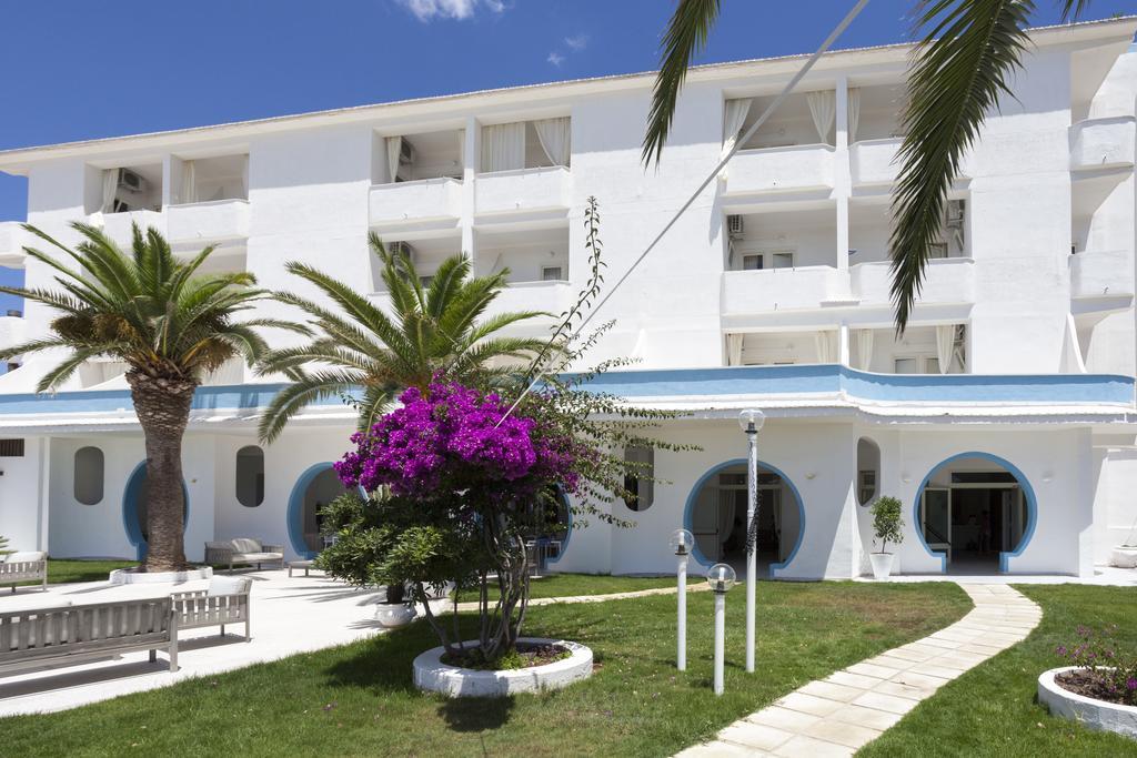 Sud Beach Hotel Fronte Mare By Ria Hotels Marina Di Pulsano Екстериор снимка